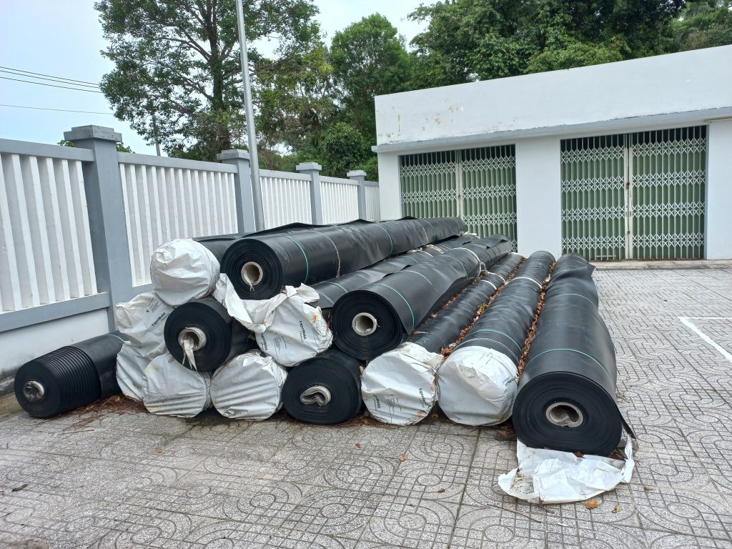 Bạt HDPE Khổ 5m & 6m Bạt HDPE Khổ 5m & 6m