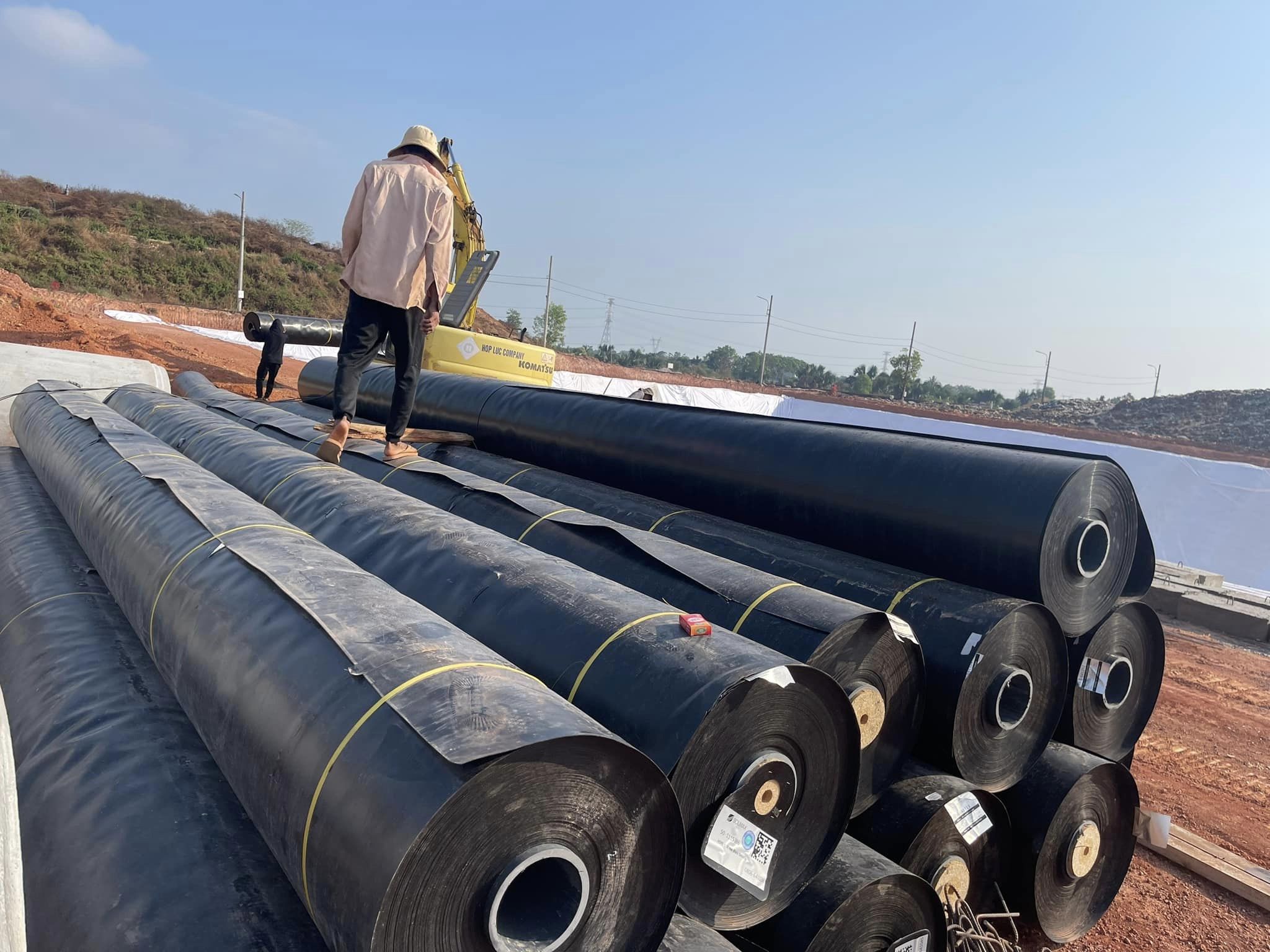 Bạt lót hồ trữ nước tưới sầu riêng Đắk Lắk HDPE Bạt lót hồ trữ nước tưới sầu riêng Đắk Lắk HDPE